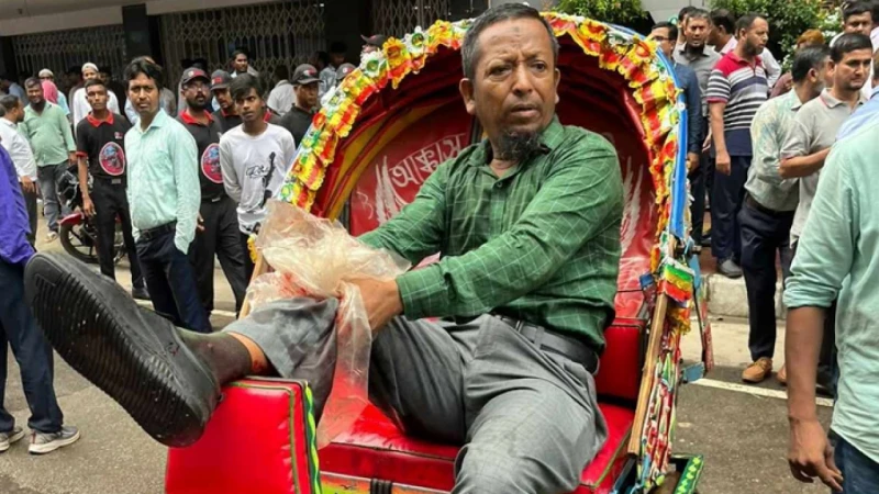 ইসলামী ব্যাংকের প্রধান কার্যালয়ে হামলা, ৫ কর্মকর্তা গুলিবিদ্ধ